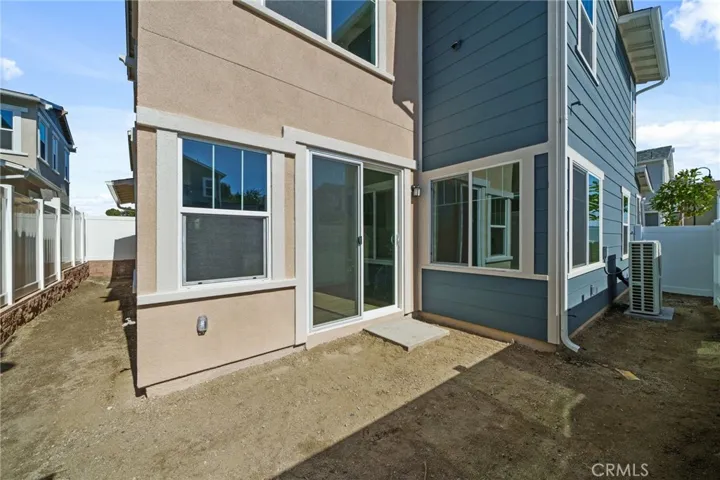 1518 Wingwood Lane, Vista, California 92083