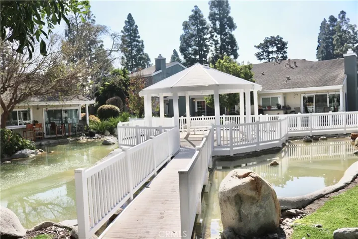 902 Hollow Brook Lane 132, Costa Mesa, California 92626