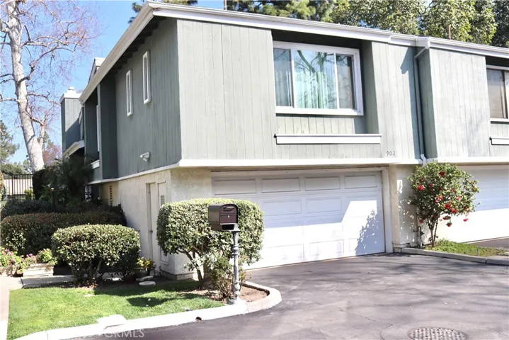 902 Hollow Brook Lane 132, Costa Mesa, California 92626