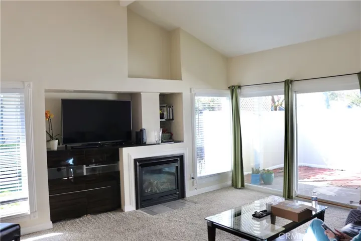 902 Hollow Brook Lane 132, Costa Mesa, California 92626