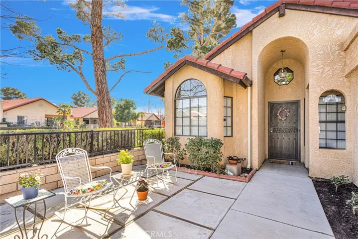11674 Cedar Place, Apple Valley, California 92308
