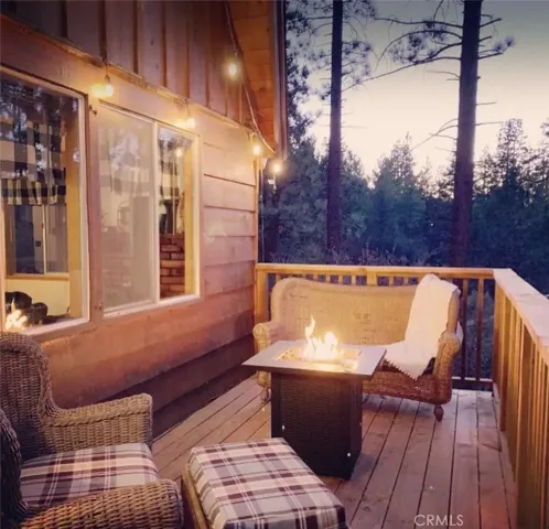 129 W Deer Horn Drive, Big Bear City, California 92314