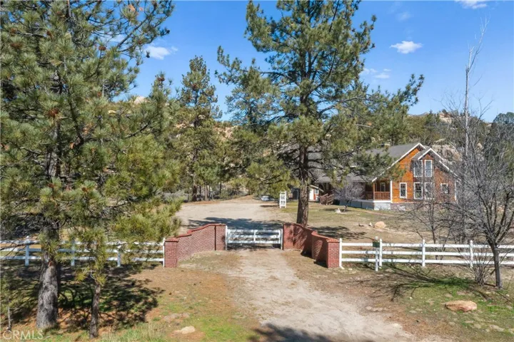 36100 Butterfly Peak Road, Mountain Center, California 92561
