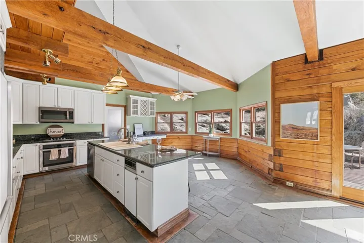 36100 Butterfly Peak Road, Mountain Center, California 92561