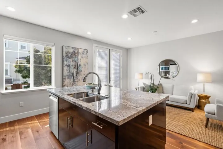 2915 Baze Road A2, San Mateo, California 94403