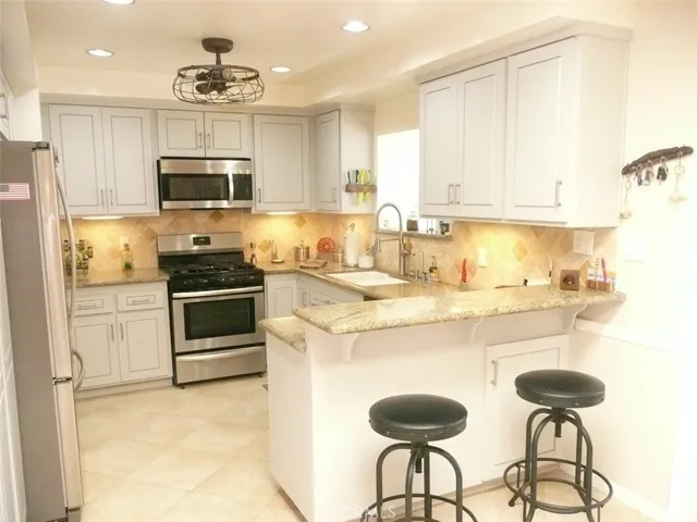 2738 E Everett Place, Orange, California 92867