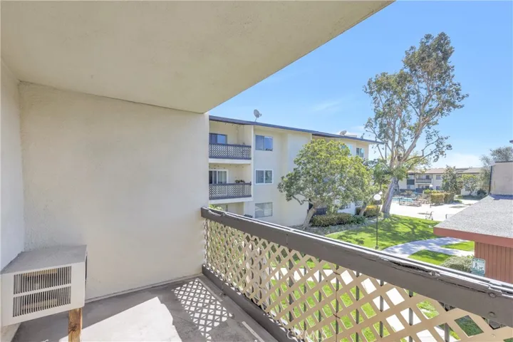12200 Montecito Rd Road D222, Seal Beach, California 90740