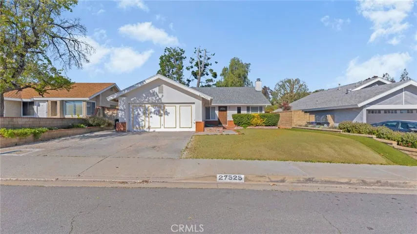 27525 Pamplico Drive, Valencia, California 91354
