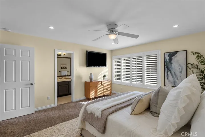 23134 Cerca Drive, Valencia, California 91354