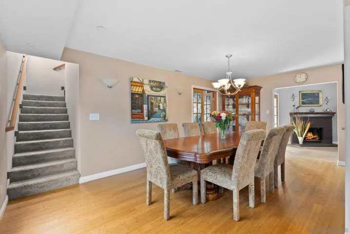 897 Granada Dr, Oceanside, California 92056