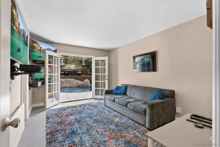 897 Granada Dr, Oceanside, California 92056