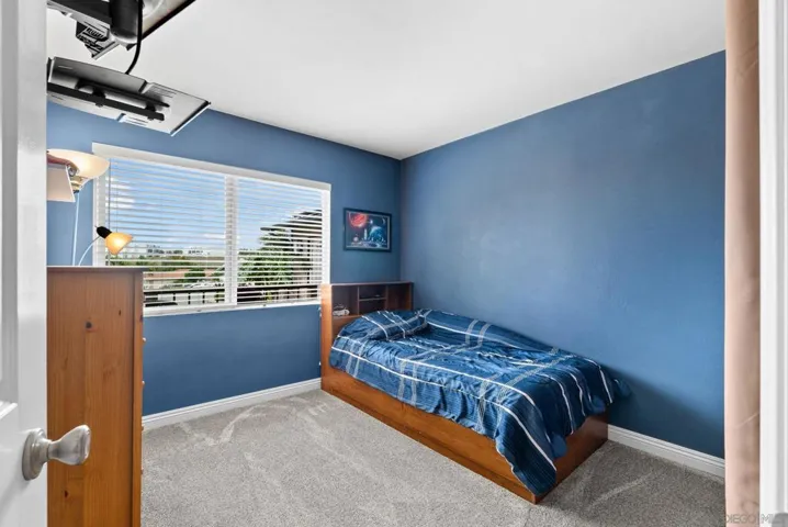 897 Granada Dr, Oceanside, California 92056