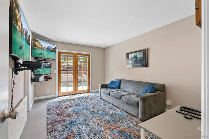897 Granada Dr, Oceanside, California 92056