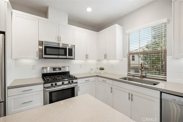 342 Floral View, Irvine, California 92618