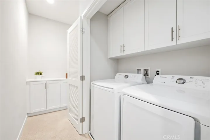 Washer and dryer included!