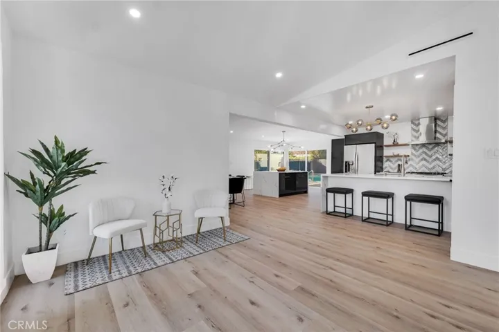 22901 Wyandotte Street, West Hills, California 91307