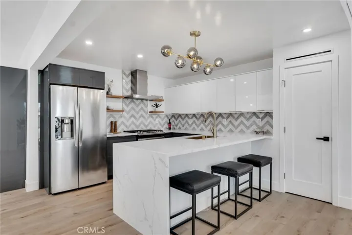 22901 Wyandotte Street, West Hills, California 91307