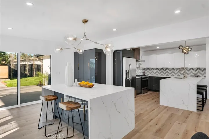 22901 Wyandotte Street, West Hills, California 91307
