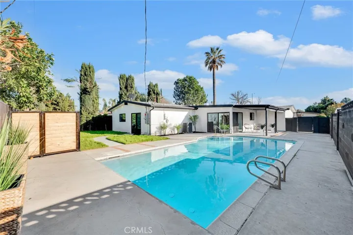 22901 Wyandotte Street, West Hills, California 91307