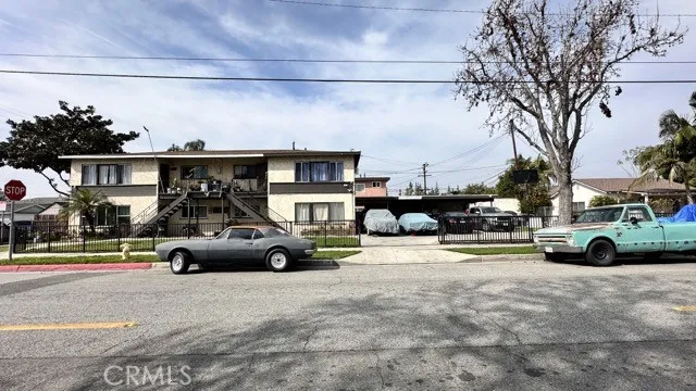 6823 Perry Road, Bell Gardens, California 90201