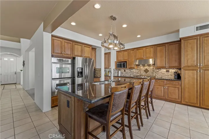 22141 Crestline Trail, Saugus, California 91390