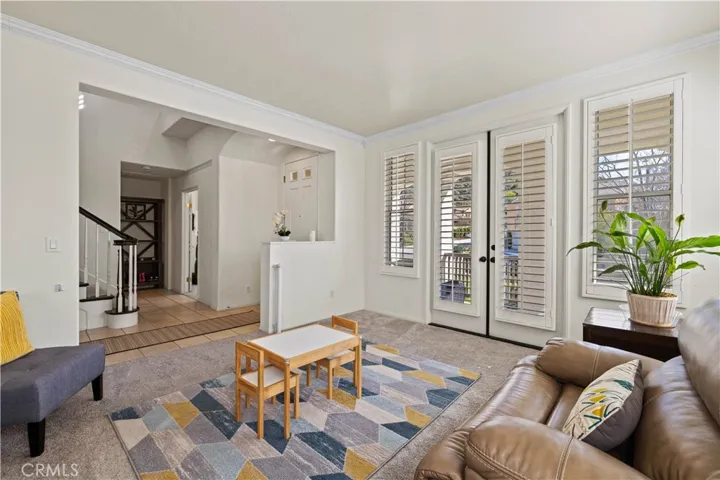 22141 Crestline Trail, Saugus, California 91390