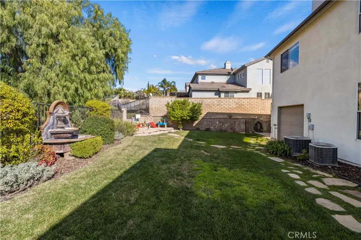 22141 Crestline Trail, Saugus, California 91390