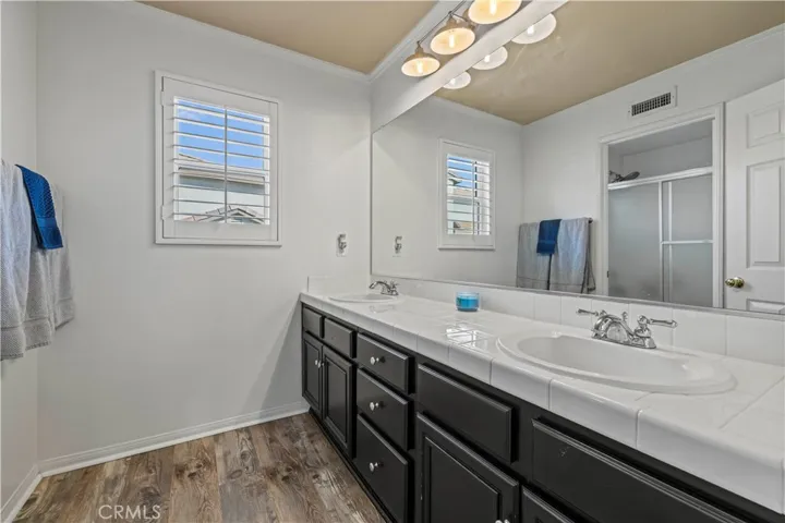 22141 Crestline Trail, Saugus, California 91390