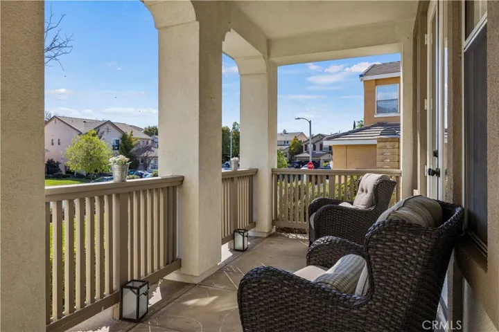 22141 Crestline Trail, Saugus, California 91390