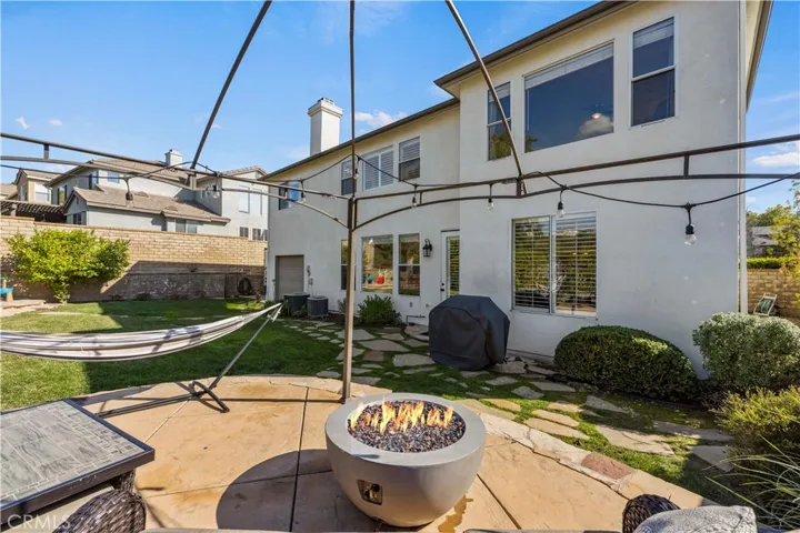 22141 Crestline Trail, Saugus, California 91390