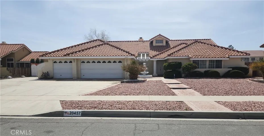 20457 Mockingbird Avenue, Apple Valley, California 92308