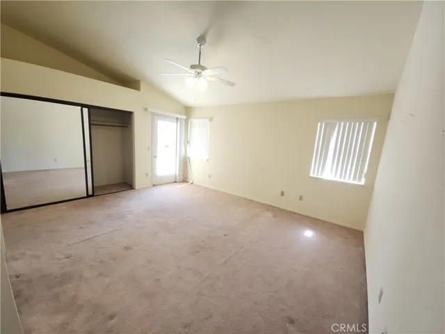 Master bedroom without furniture
