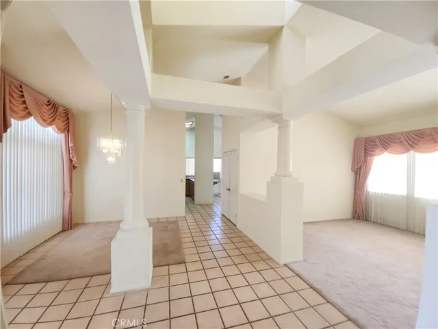 Dining room without furniture