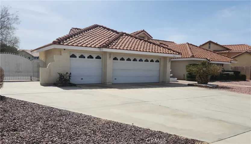 20457 Mockingbird Avenue, Apple Valley, California 92308
