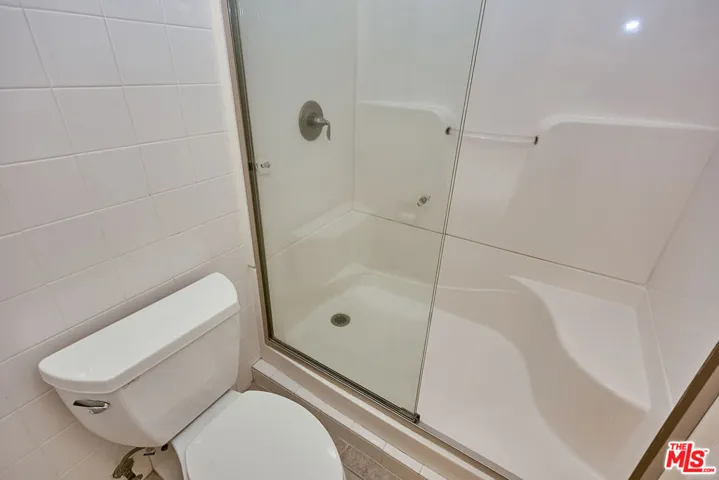 600 W 9th Street 702, Los Angeles, California 90015