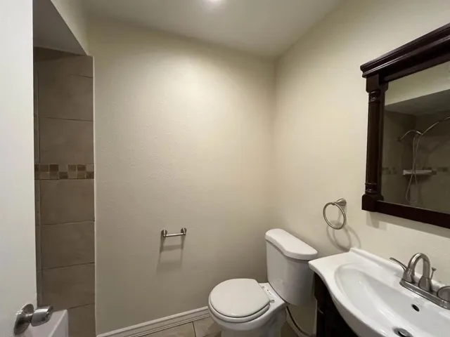 9845 Caspi Gardens Drive Unit 2, Santee, California 92071
