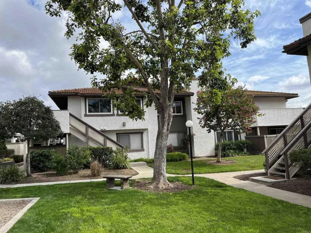 9845 Caspi Gardens Drive Unit 2, Santee, California 92071