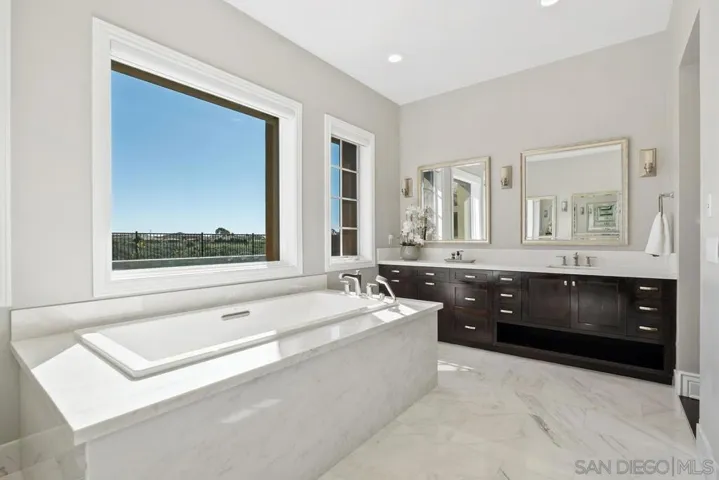Primary​​‌​​​​‌​​‌‌​​‌​​​‌‌​​​‌​​‌‌​​‌‌​​‌‌​​​​ Bath/Spa
