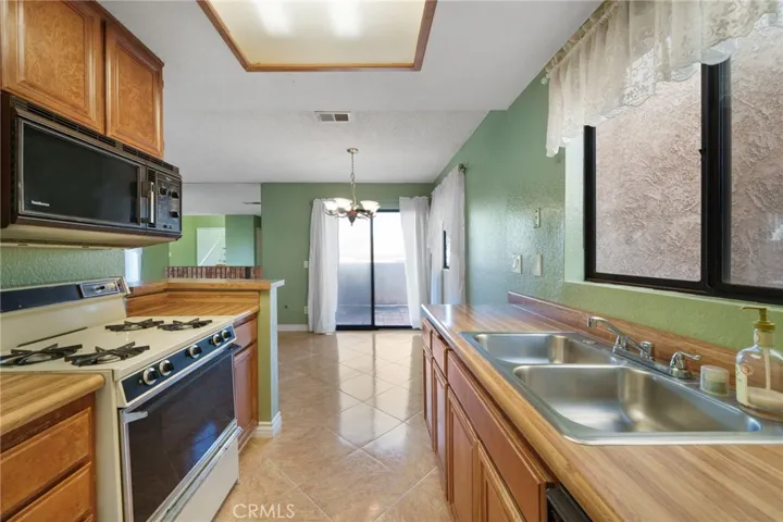 3221 Vineland Avenue 23, Baldwin Park, California 91706