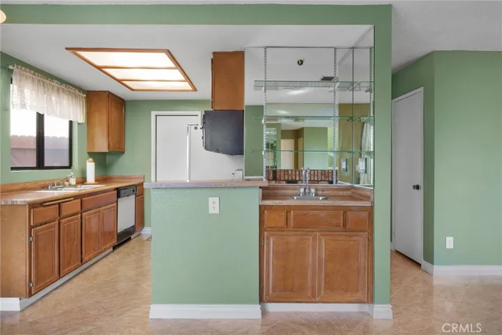 3221 Vineland Avenue 23, Baldwin Park, California 91706