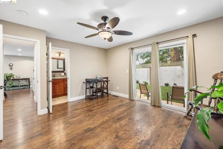 911 Hacienda Cir, Rohnert Park, California 94928