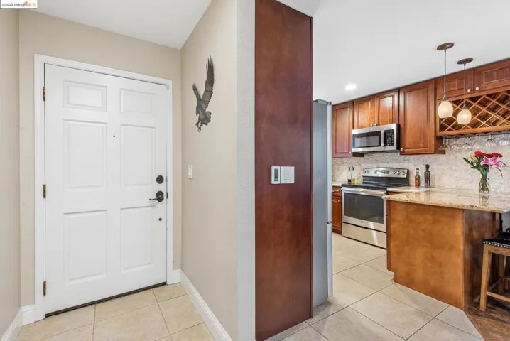 911 Hacienda Cir, Rohnert Park, California 94928