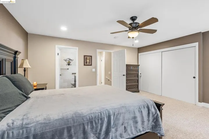 911 Hacienda Cir, Rohnert Park, California 94928
