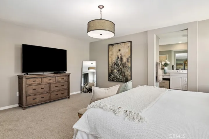 6946 Cache Way, Jurupa Valley, California 91752