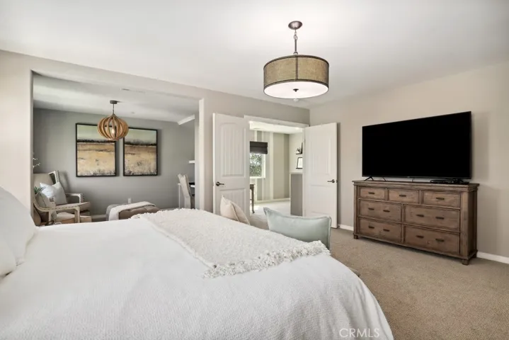 6946 Cache Way, Jurupa Valley, California 91752