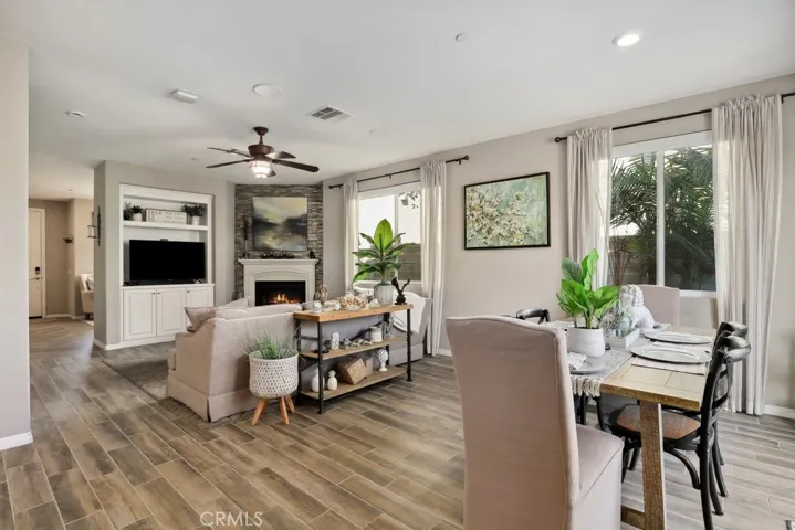 6946 Cache Way, Jurupa Valley, California 91752