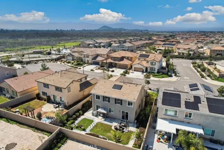 6946 Cache Way, Jurupa Valley, California 91752
