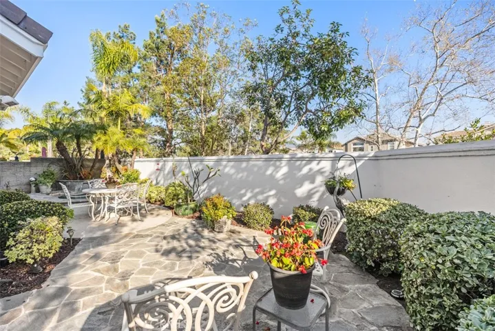 10 Berkshire, Rancho Santa Margarita, California 92679