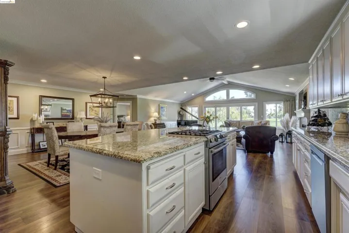 5531 Lanai Ct, Discovery Bay, California 94505