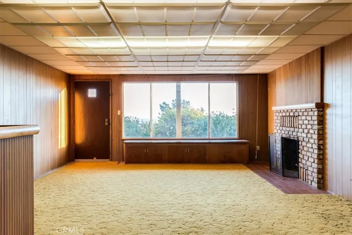 Family room Lower Level
